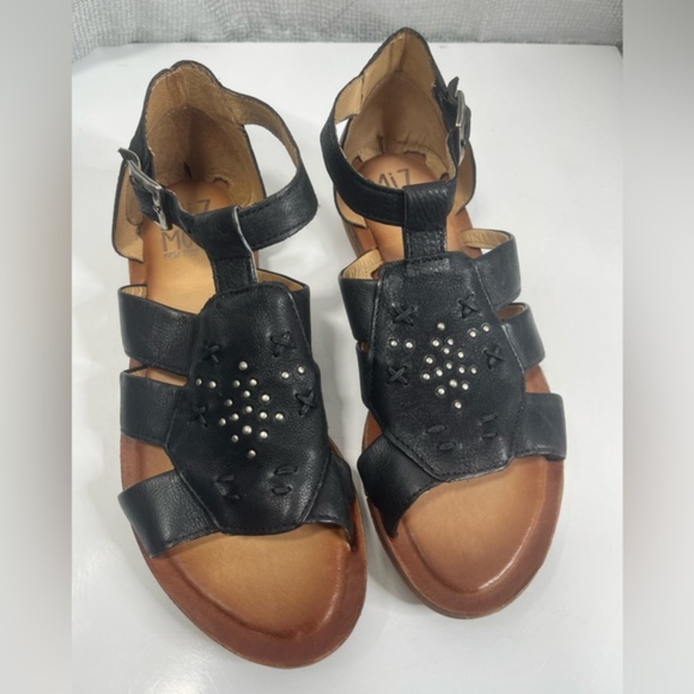 Miz Mooz Black Leather Sandals with Stud Accents in excellent condition size 42